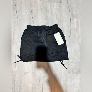 Lululemon Athletica Black Nylon Cargo Mini Skirt